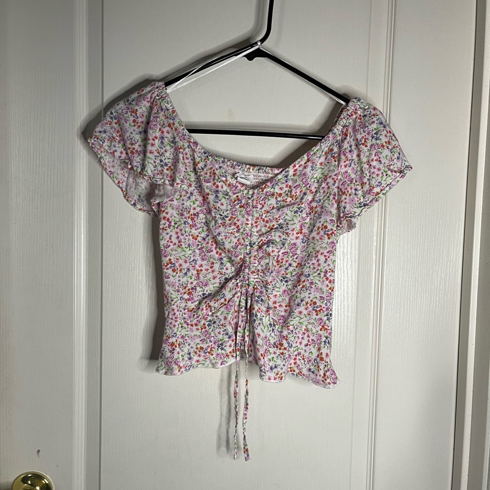 Womens top size small